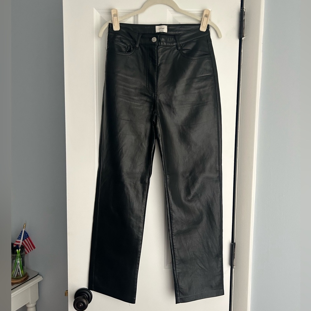 Aritzia Wilfred Women’s Leather Pants